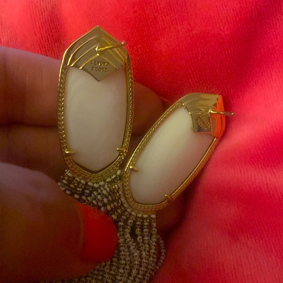 Kendra Scott Earrings - Picture 2 of 2
